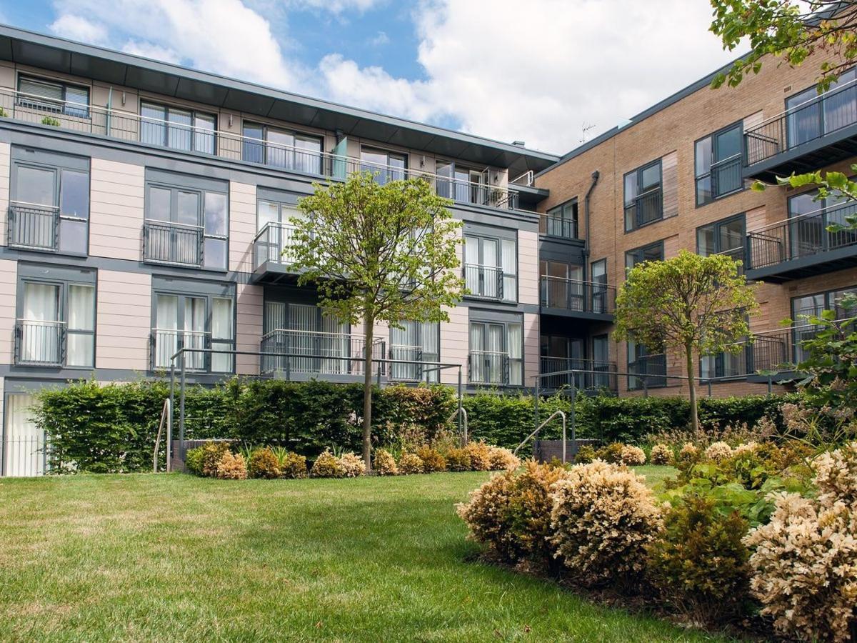 Camstay Riverside CBG Exterior photo