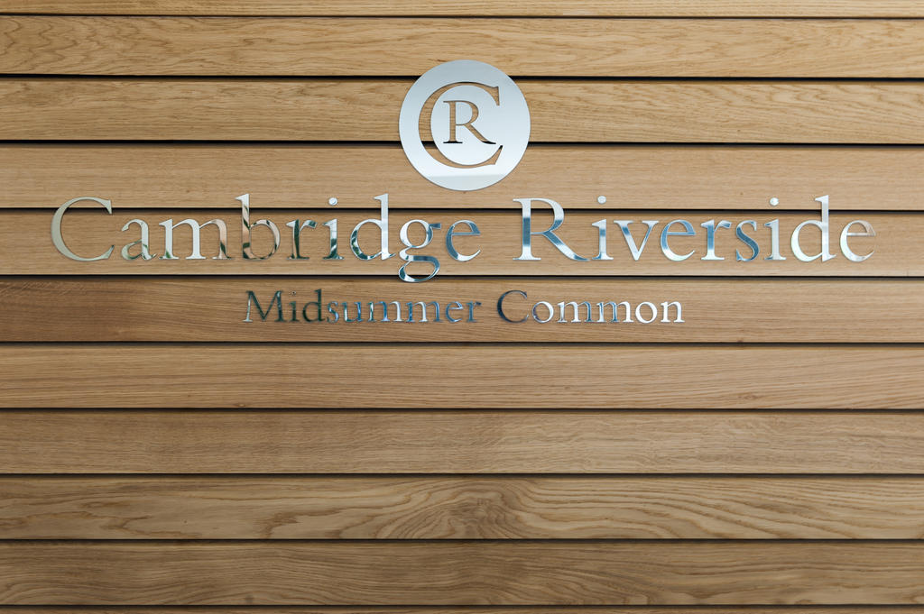 Camstay Riverside CBG Room photo